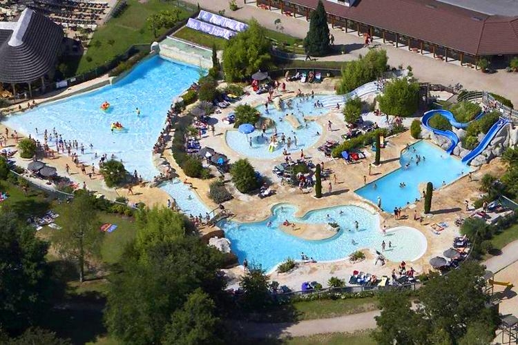 Alicourts Resort Centro-Valle della Loira - Pierrefitte-sur-Sauldre visuel 3/10 Alicourts Resort Centro-Valle della Loira - Pierrefitte-sur-Sauldre visuel 3/10