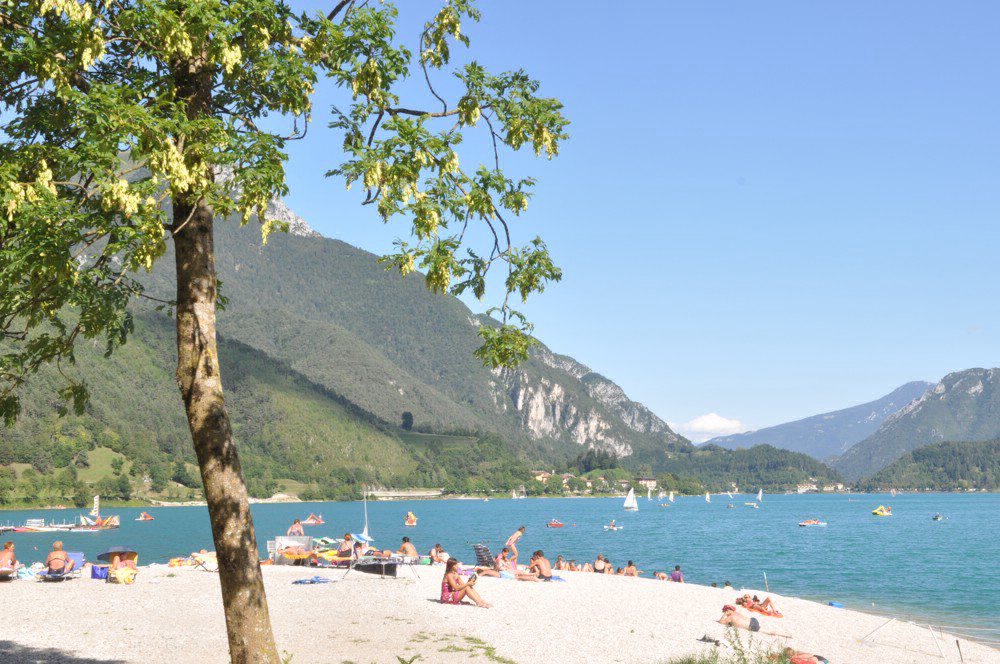 Azzurro Trentino-Alto Adige - Ledro visuel 2/2 Azzurro Trentino-Alto Adige - Ledro visuel 2/2