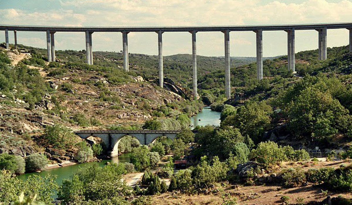 Café Rio Côa Centro - Almeida visuel 1/3