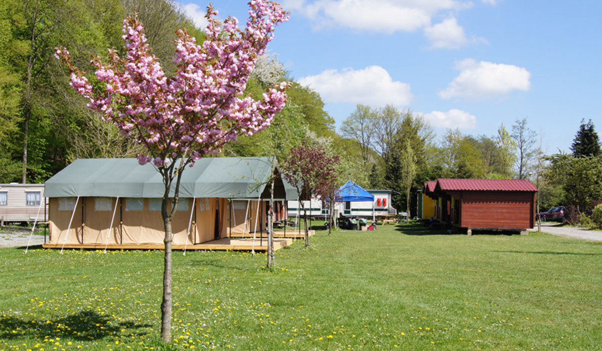 Camping Barvaux Lussemburgo - Barvaux-sur-Ourthe visuel 1/2 Camping Barvaux Lussemburgo - Barvaux-sur-Ourthe visuel 1/2