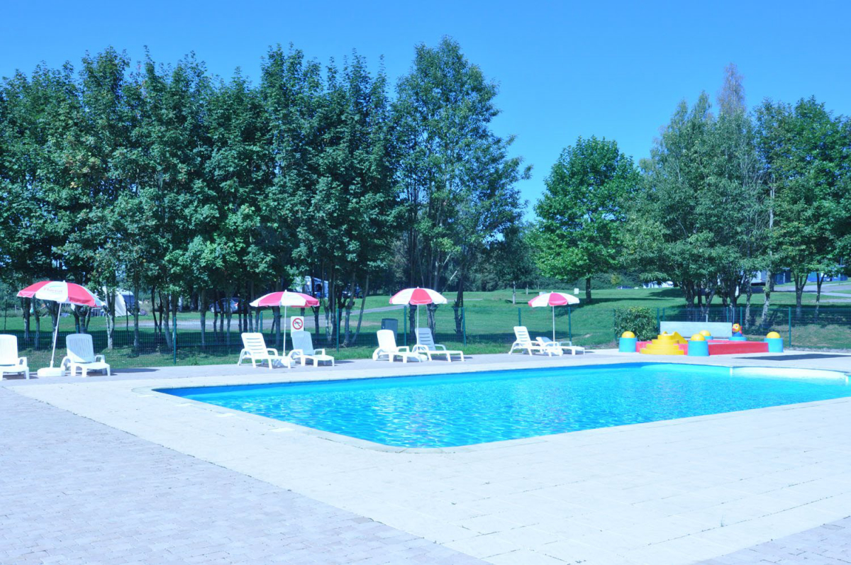 Colline de Rabais Lussemburgo - Virton visuel 2/8 Colline de Rabais Lussemburgo - Virton visuel 2/8