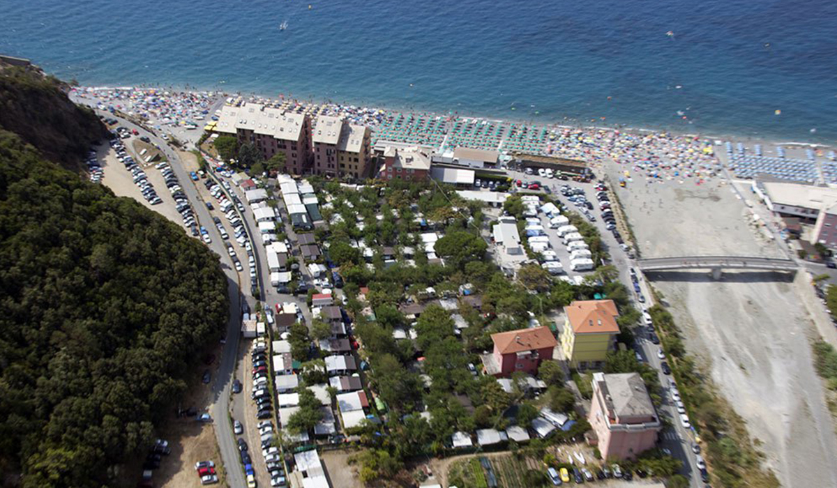Camping Fornaci Al Mare Liguria - Deiva Marina visuel 1/3 Camping Fornaci Al Mare Liguria - Deiva Marina visuel 1/3