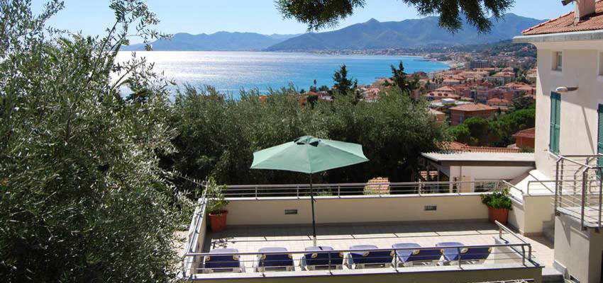 Camping Park Mara Liguria - Borgio Verezzi visuel 2/3 Camping Park Mara Liguria - Borgio Verezzi visuel 2/3
