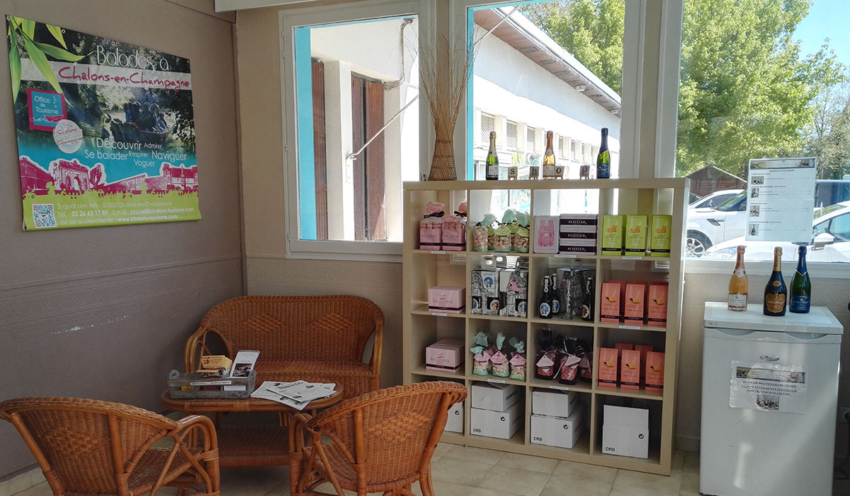 Camping de Châlons en Champagne Champagne-Ardenne - Châlons-en-Champagne visuel 3/8 Camping de Châlons en Champagne Champagne-Ardenne - Châlons-en-Champagne visuel 3/8