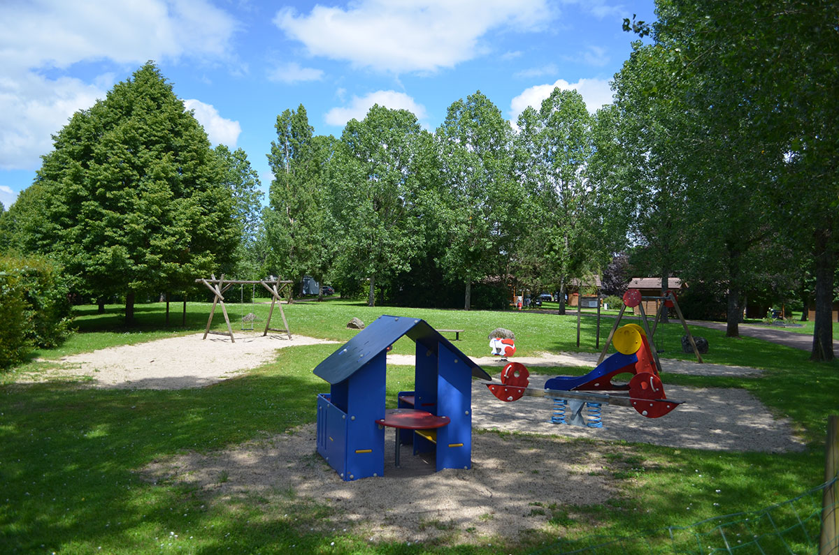 Camping de Saulieu Bourgogne - Saulieu visuel 6/15