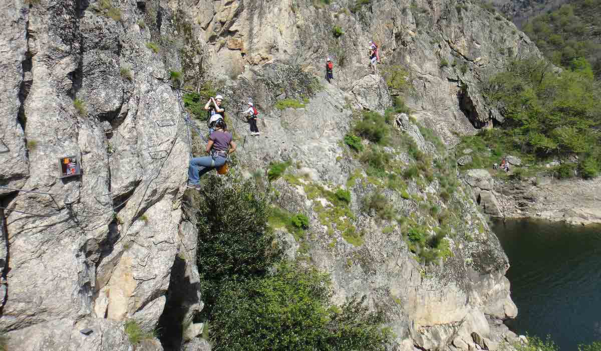 Camping du lac Linguadoca-Rossiglione - Villefort visuel 8/12 Camping du lac Linguadoca-Rossiglione - Villefort visuel 8/12