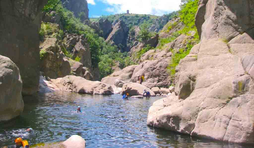 Camping du lac Linguadoca-Rossiglione - Villefort visuel 2/12 Camping du lac Linguadoca-Rossiglione - Villefort visuel 2/12