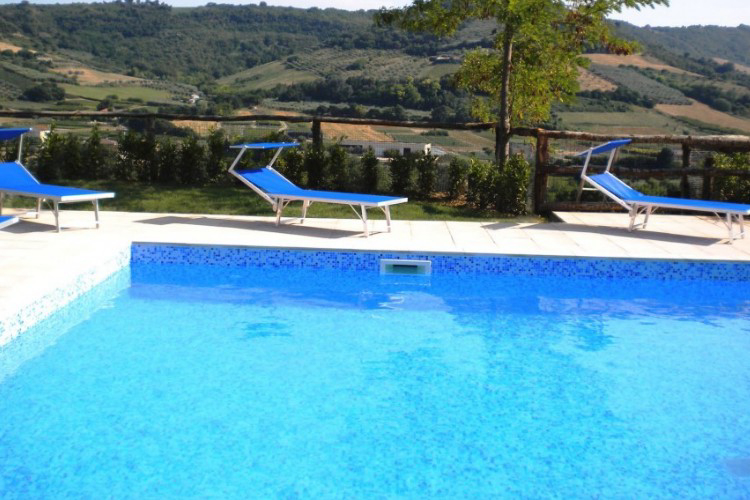 Countryhouse Il Girasole Marche - Massignano visuel 4/7 Countryhouse Il Girasole Marche - Massignano visuel 4/7