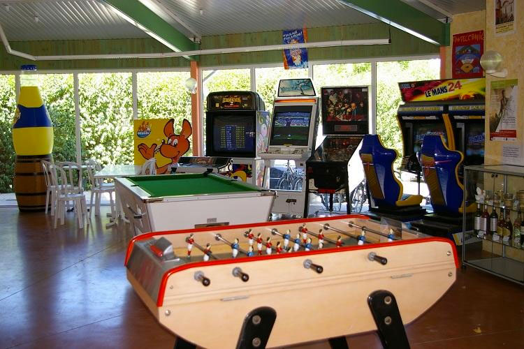 Domaine Le Pardaillan Midi-Pirenei - Gondrin visuel 11/16 Domaine Le Pardaillan Midi-Pirenei - Gondrin visuel 11/16