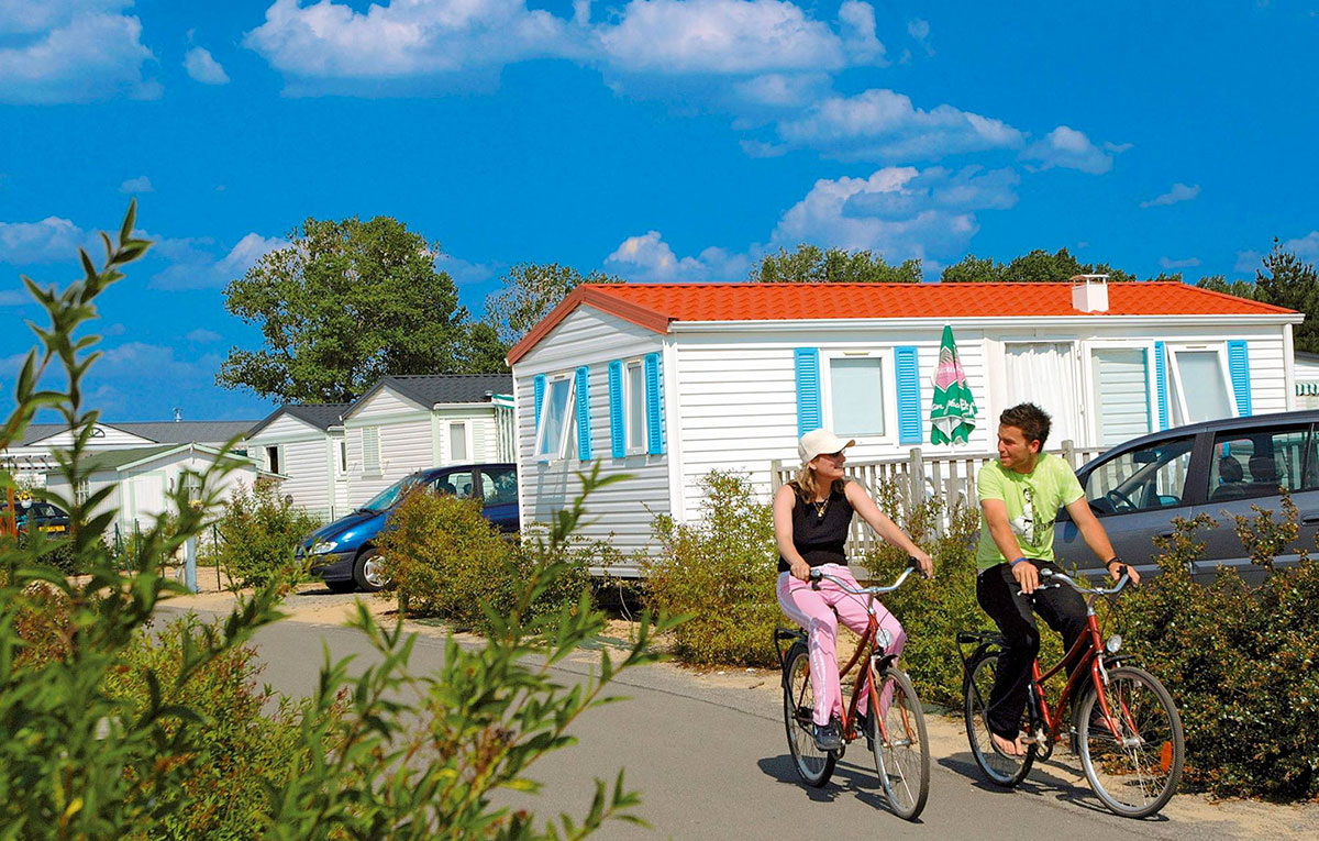Domaine Résidentiel de plein-air L'Etang de Besse Paesi della Loira - Saint-Hilaire-de-Riez visuel 5/15 Domaine Résidentiel de plein-air L'Etang de Besse Paesi della Loira - Saint-Hilaire-de-Riez visuel 5/15