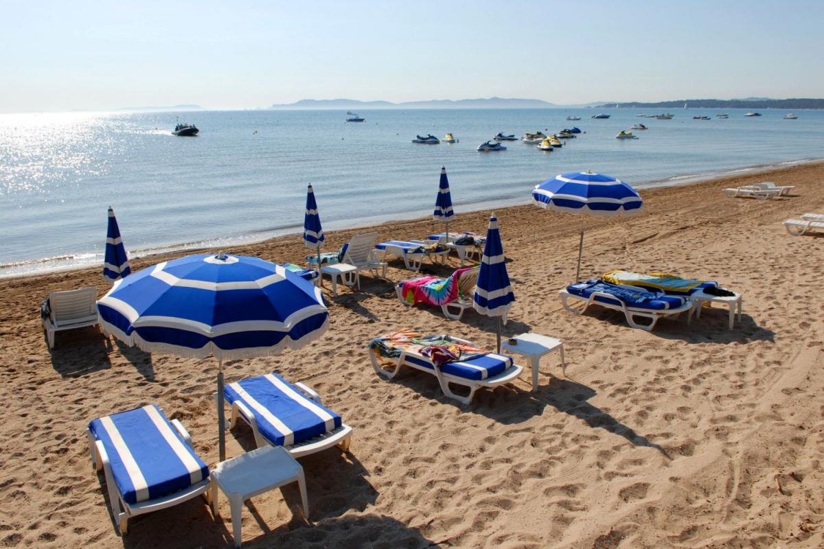 Eurosurf Provenza-Alpi-Costa Azzurra - Hyères visuel 10/10 Eurosurf Provenza-Alpi-Costa Azzurra - Hyères visuel 10/10