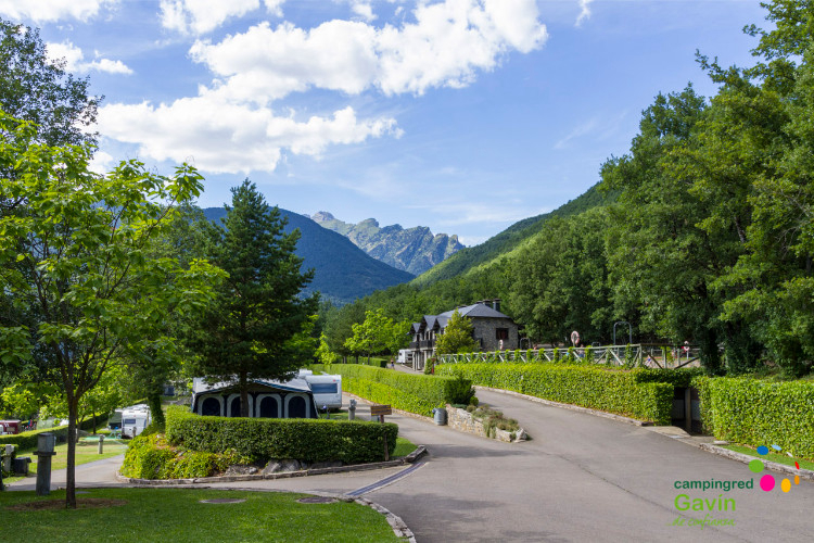 Gavín Aragona - Huesca visuel 9/10 Gavín Aragona - Huesca visuel 9/10