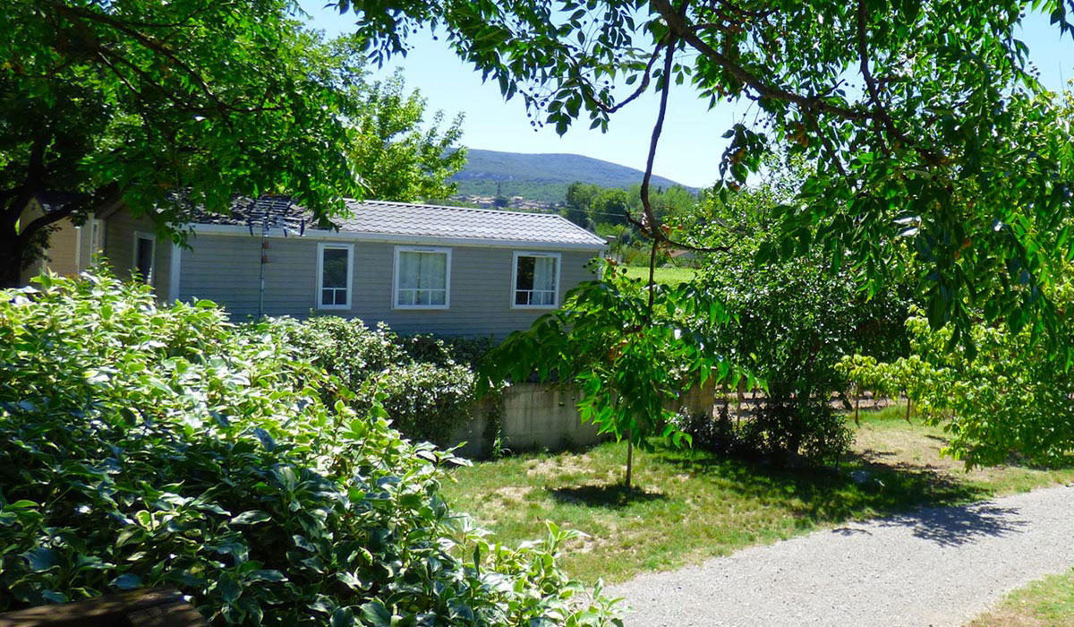 L'Esquiras Rodano-Alpi - Vallon-Pont-d'Arc visuel 12/17