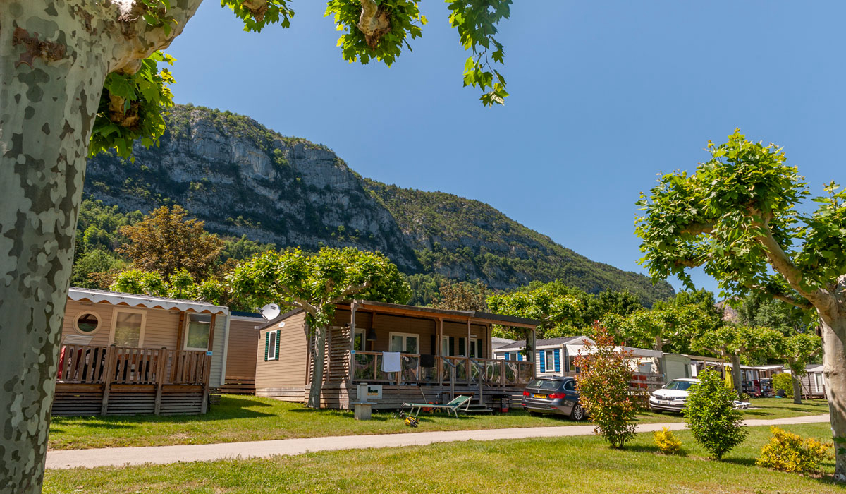 L'Idéal Rodano-Alpi - Lathuile visuel 9/32 L'Idéal Rodano-Alpi - Lathuile visuel 9/32