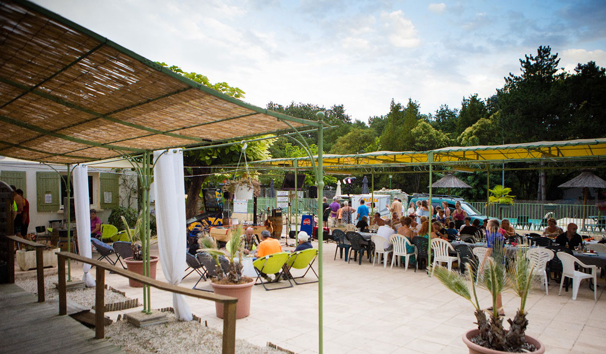 La Coronne Provenza-Alpi-Costa Azzurra - Valréas visuel 8/17