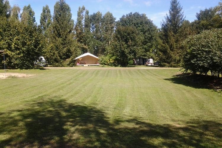 Le Canoë Franca Contea - Chaussin visuel 1/4 Le Canoë Franca Contea - Chaussin visuel 1/4