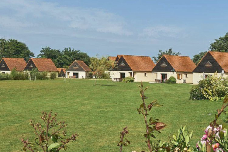 Le Lac Bleu Midi-Pirenei - Lacapelle-Marival visuel 6/7 Le Lac Bleu Midi-Pirenei - Lacapelle-Marival visuel 6/7