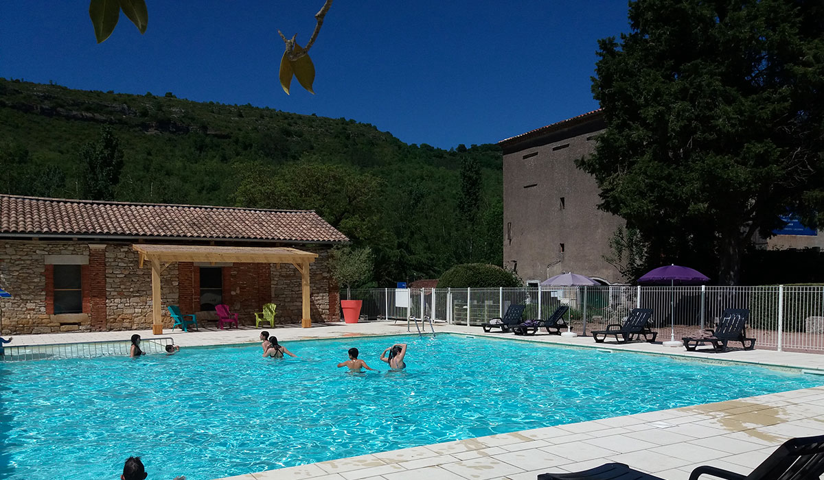 Les Gorges de l'Aveyron Midi-Pirenei - Saint-Antonin-Noble-Val visuel 3/14 Les Gorges de l'Aveyron Midi-Pirenei - Saint-Antonin-Noble-Val visuel 3/14