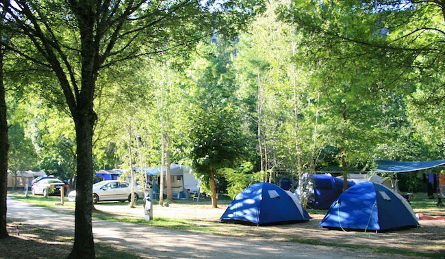 Les Gorges de l'Aveyron Midi-Pirenei - Saint-Antonin-Noble-Val visuel 13/14 Les Gorges de l'Aveyron Midi-Pirenei - Saint-Antonin-Noble-Val visuel 13/14