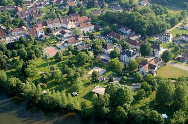 Les Radeliers Franca Contea - Port-Lesney visuel 2/4 Les Radeliers Franca Contea - Port-Lesney visuel 2/4