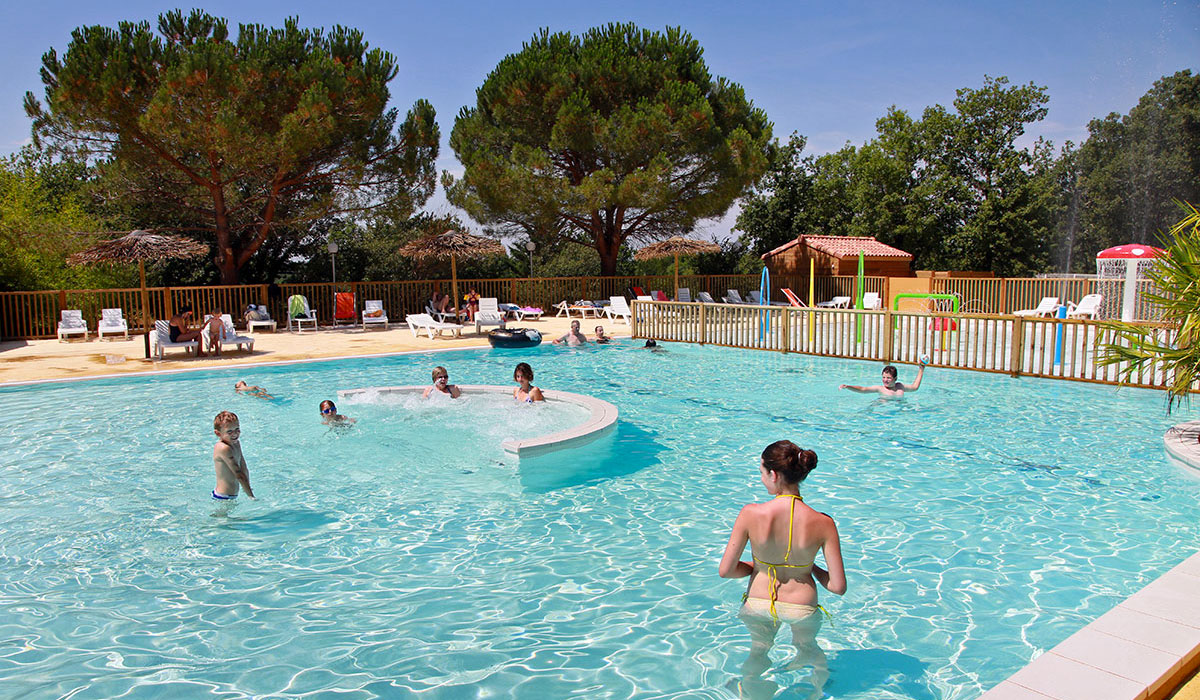 Les Reflets du Quercy Midi-Pirenei - Crayssac visuel 2/20 Les Reflets du Quercy Midi-Pirenei - Crayssac visuel 2/20