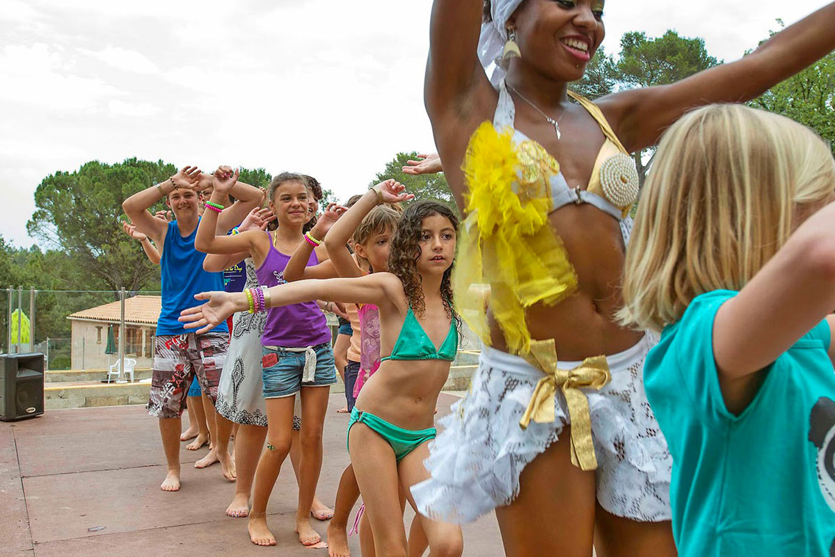 Lou Cantaire Provenza-Alpi-Costa Azzurra - Fayence visuel 14/16 Lou Cantaire Provenza-Alpi-Costa Azzurra - Fayence visuel 14/16