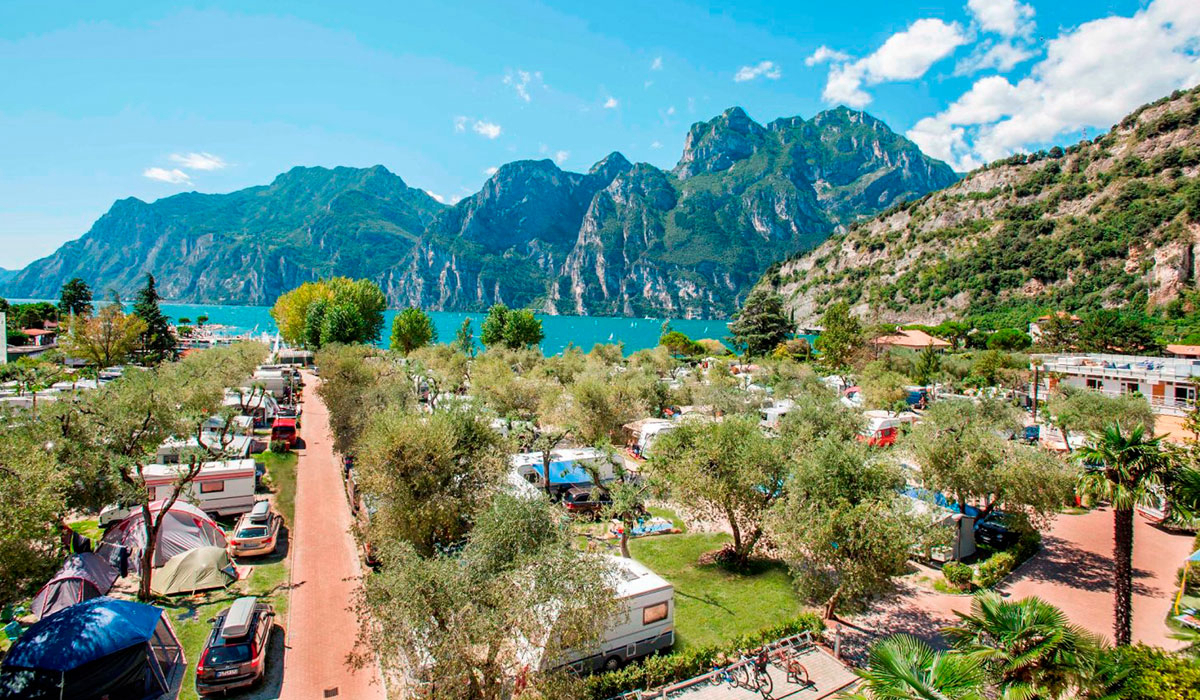 Maroadi Trentino-Alto Adige - Nago-Torbole visuel 1/4 Maroadi Trentino-Alto Adige - Nago-Torbole visuel 1/4