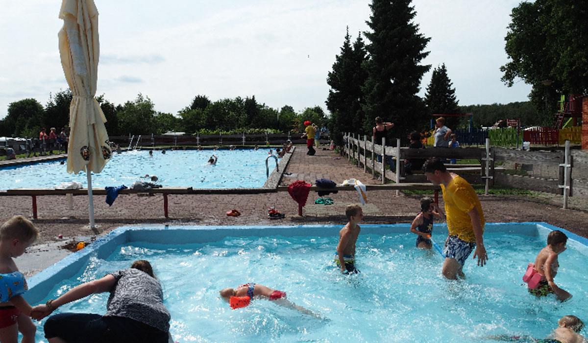 Märchencamping Bassa Sassonia - stuhr visuel 1/3 Märchencamping Bassa Sassonia - stuhr visuel 1/3