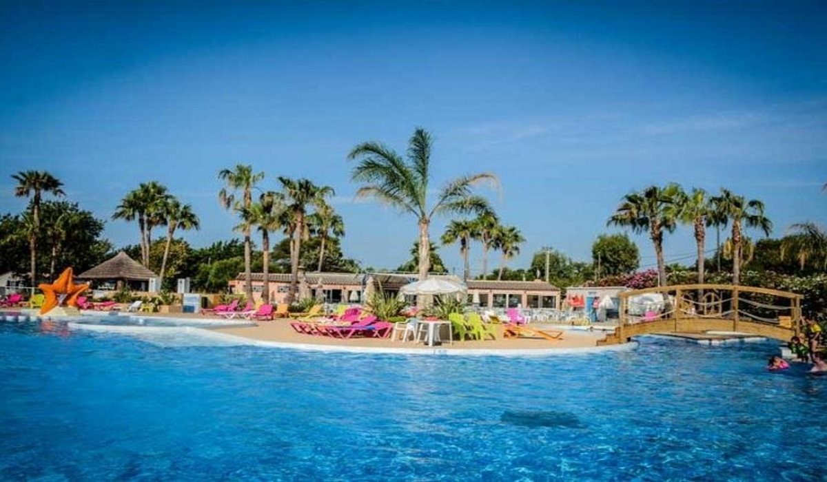 Port Pothuau Provenza-Alpi-Costa Azzurra - Hyères visuel 2/11 Port Pothuau Provenza-Alpi-Costa Azzurra - Hyères visuel 2/11