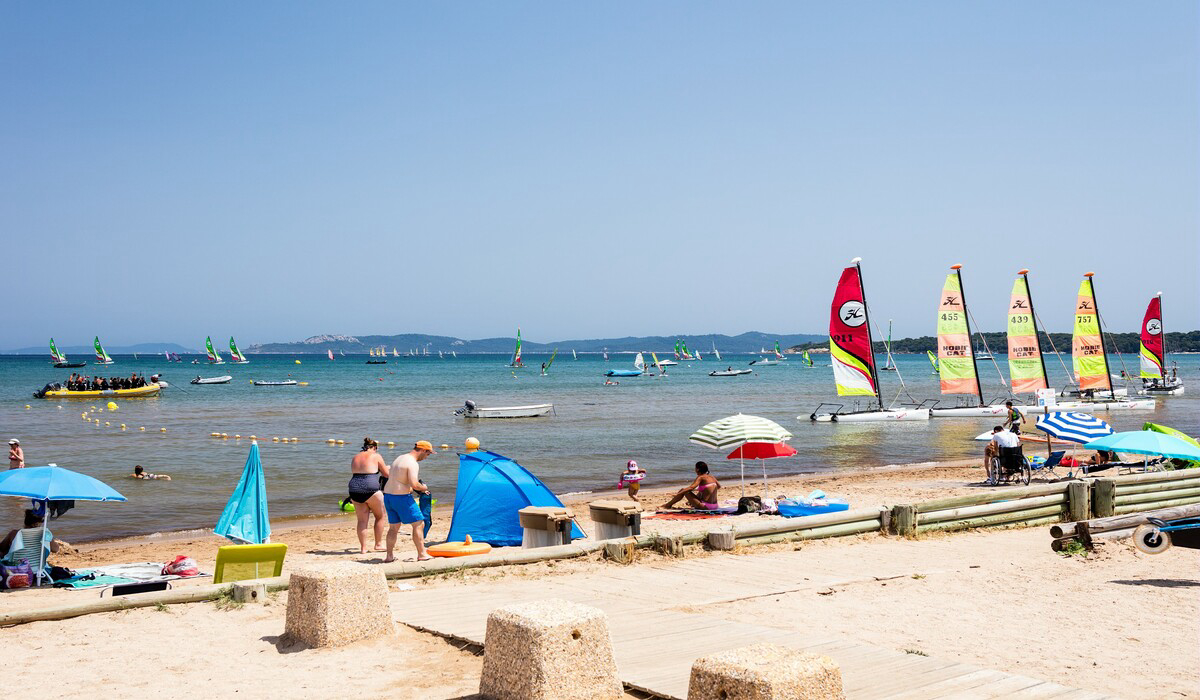 Port Pothuau Provenza-Alpi-Costa Azzurra - Hyères visuel 11/11 Port Pothuau Provenza-Alpi-Costa Azzurra - Hyères visuel 11/11