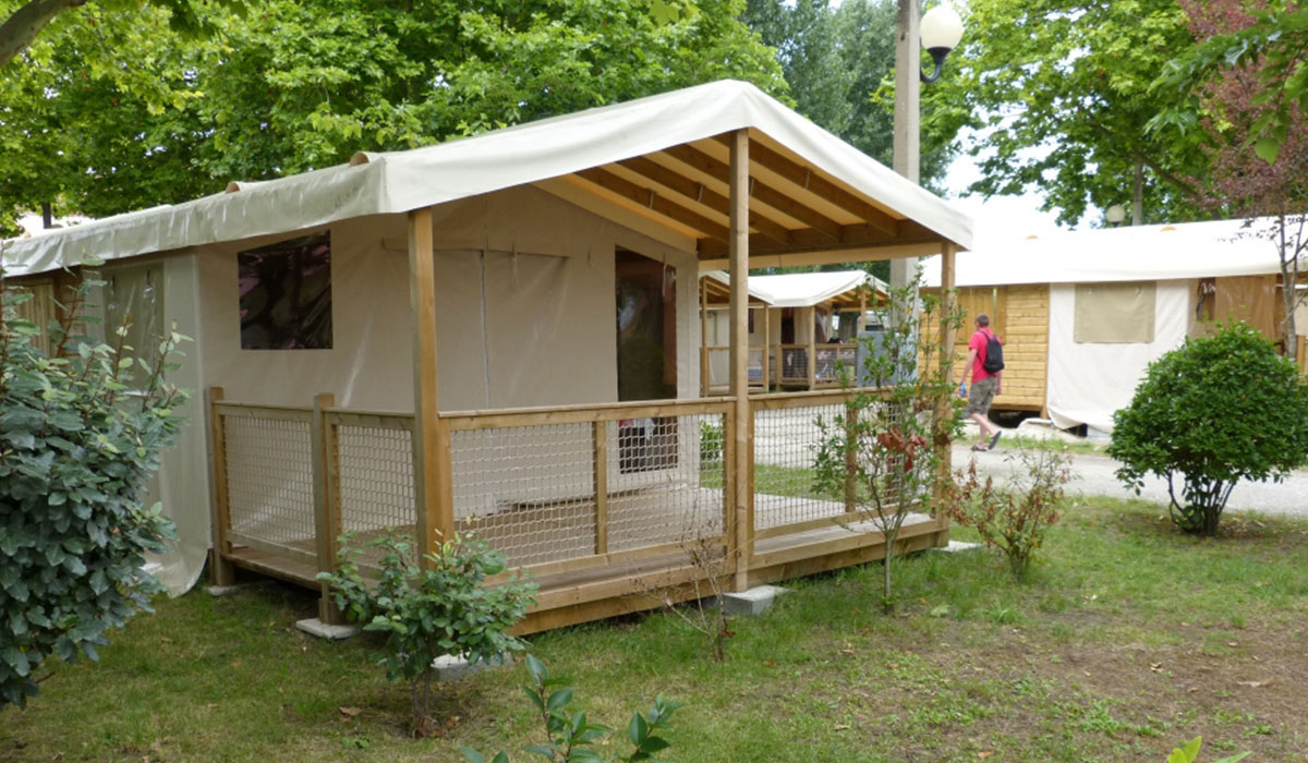 Routes du Monde ATC-La Hume Aquitania - Gujan-Mestras visuel 2/3 Routes du Monde ATC-La Hume Aquitania - Gujan-Mestras visuel 2/3