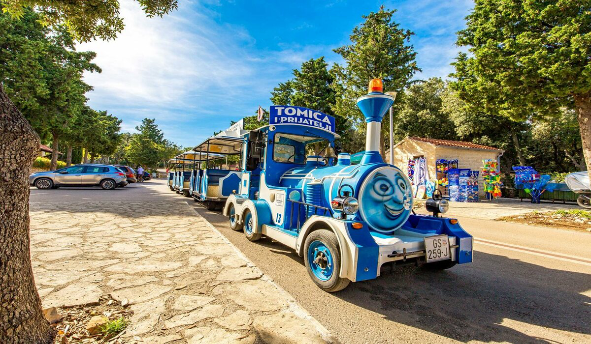 Strasko Dalmazia - Novalja visuel 10/11 Strasko Dalmazia - Novalja visuel 10/11