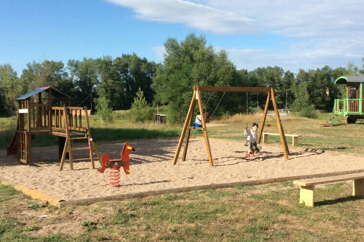 Village Toue Des Demoiselles Alvernia - Chassenard visuel 2/7 Village Toue Des Demoiselles Alvernia - Chassenard visuel 2/7