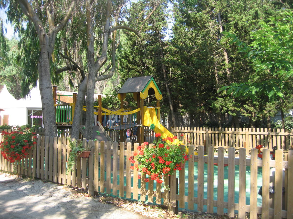 Bernard Provenza-Alpi-Costa Azzurra - Hyères visuel 1/1