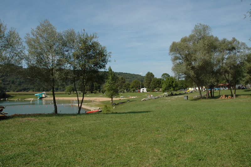 Camping de Besancon La Plage Franca Contea - Chalezeule visuel 2/6 Camping de Besancon La Plage Franca Contea - Chalezeule visuel 2/6