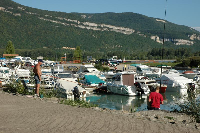 Camping de la Vallée Bleue Rodano-Alpi - Montalieu-Vercieu visuel 7/7 Camping de la Vallée Bleue Rodano-Alpi - Montalieu-Vercieu visuel 7/7