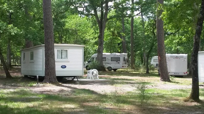 Camping de Villandraut Aquitania - Villandraut visuel 1/2 Camping de Villandraut Aquitania - Villandraut visuel 1/2