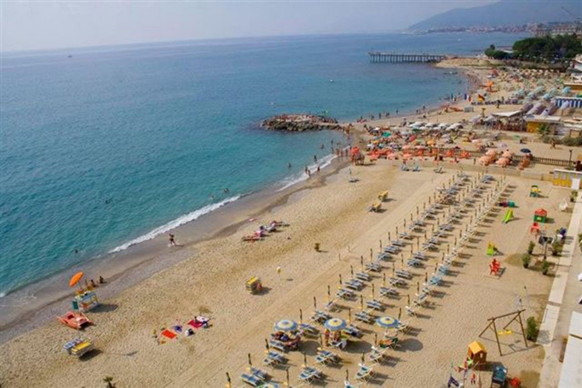 dei Fiori Liguria - Pietra Ligure visuel 10/11 dei Fiori Liguria - Pietra Ligure visuel 10/11