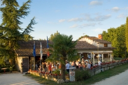 Devèze Domaine Naturiste - Midi-Pirenei - Gaudonville visuel 1/4 Devèze Domaine Naturiste - Midi-Pirenei - Gaudonville visuel 1/4