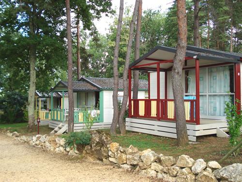 Domaine de la Colombière Aquitania - Beaumont du Périgord visuel 2/10 Domaine de la Colombière Aquitania - Beaumont du Périgord visuel 2/10