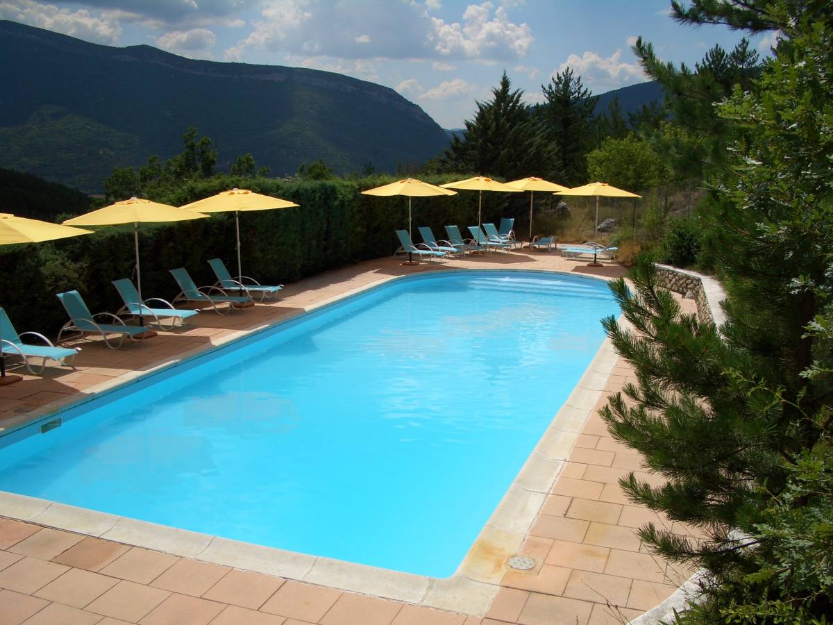 Domaine des 2 Soleils Provenza-Alpi-Costa Azzurra - Serres visuel 1/9 Domaine des 2 Soleils Provenza-Alpi-Costa Azzurra - Serres visuel 1/9