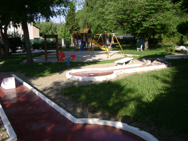 Camping des Ulèzes Rodano-Alpi - Saint-Donat-sur-l'Herbasse visuel 1/2