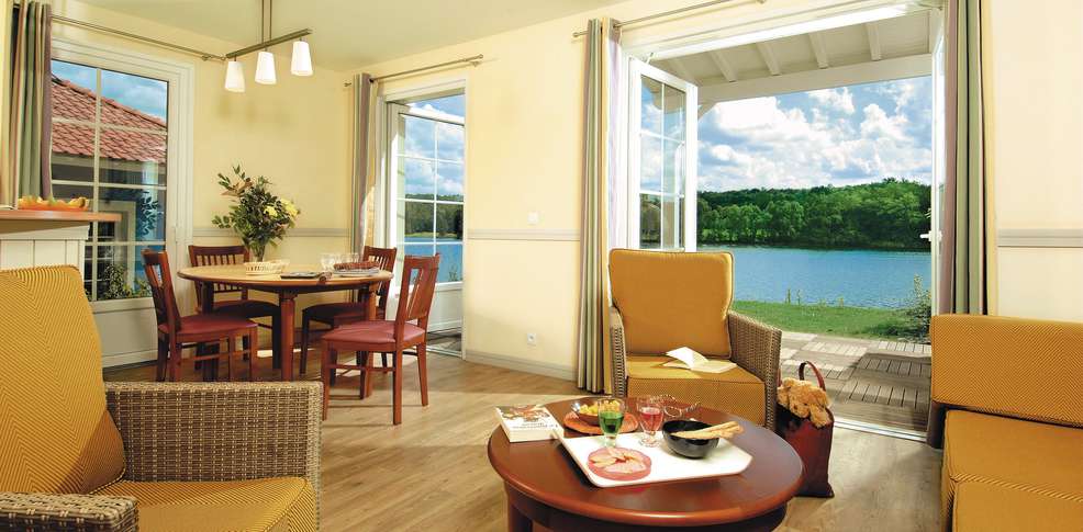 Domaine Le Lac d'Ailette Piccardia - Chamouille visuel 9/10 Domaine Le Lac d'Ailette Piccardia - Chamouille visuel 9/10