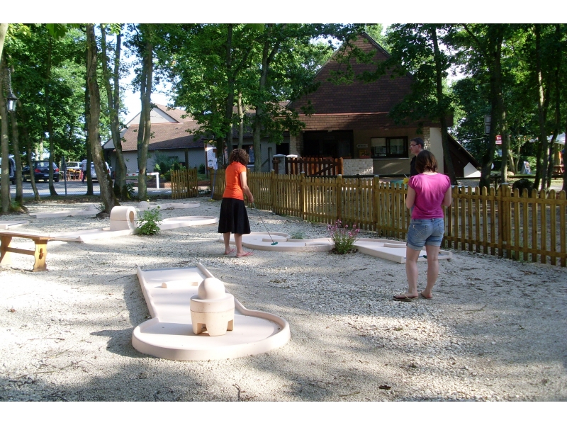 Camping du Bois de Chièvre Centro-Valle della Loira - Bonneval visuel 4/4