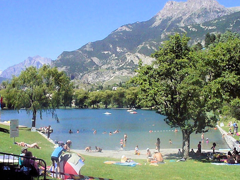 Camping du Lac Provenza-Alpi-Costa Azzurra - La Roche-de-Rame visuel 1/1 Camping du Lac Provenza-Alpi-Costa Azzurra - La Roche-de-Rame visuel 1/1