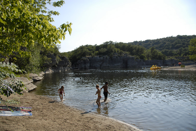 Camping du Pont Rodano-Alpi - Pradons visuel 3/6 Camping du Pont Rodano-Alpi - Pradons visuel 3/6