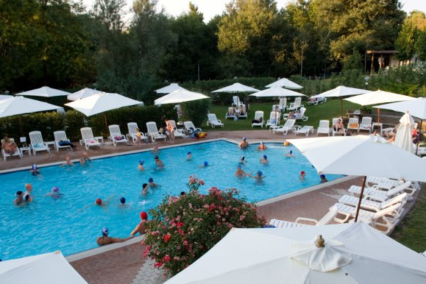 Flaminio Village Camping Bungalow Park Lazio - Rome visuel 2/11 Flaminio Village Camping Bungalow Park Lazio - Rome visuel 2/11