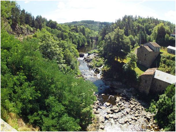 La Fressange Alvernia - Saint-Didier-en-Velay visuel 8/12 La Fressange Alvernia - Saint-Didier-en-Velay visuel 8/12