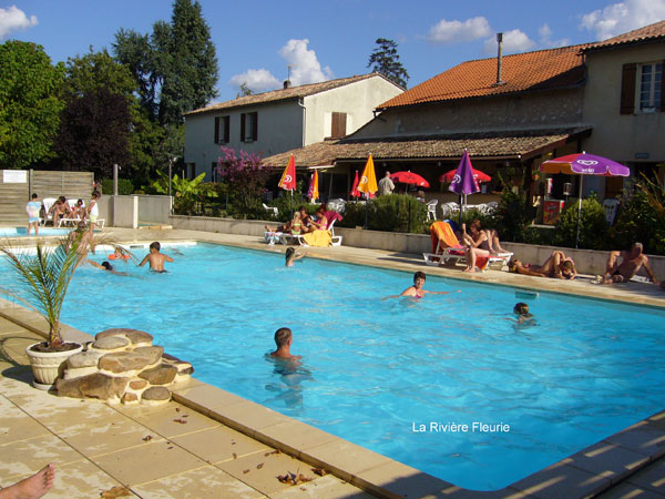 La Rivière Fleurie Aquitania - Saint-Antoine-de-Breuilh visuel 2/11 La Rivière Fleurie Aquitania - Saint-Antoine-de-Breuilh visuel 2/11