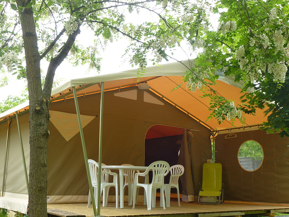 La Turelure Rodano-Alpi - Uzer visuel 5/10 La Turelure Rodano-Alpi - Uzer visuel 5/10